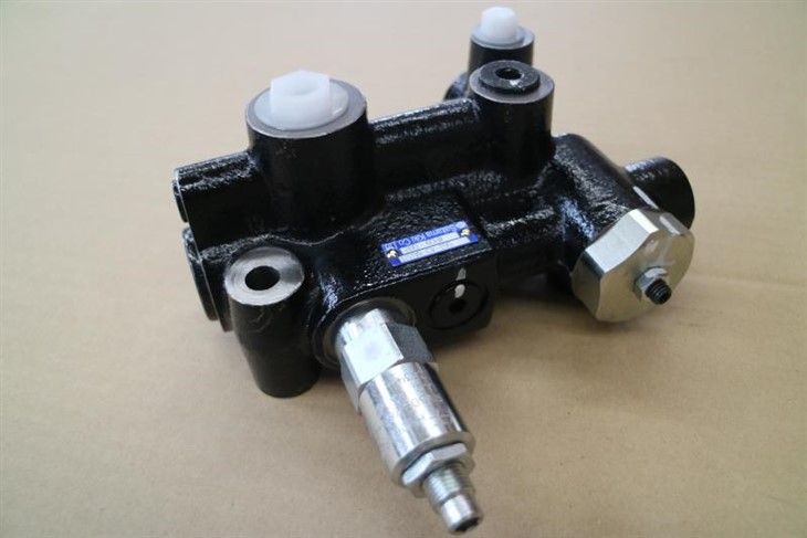 HD785-7 Accumulator Charge 561-43-8A220